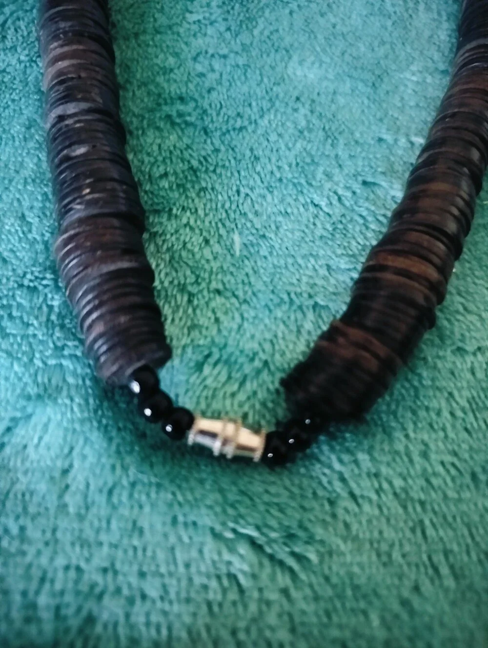Vntg Carved Floral Medallion Coconut Shell Disc Heishi Beads Barrel Clasp Choker
